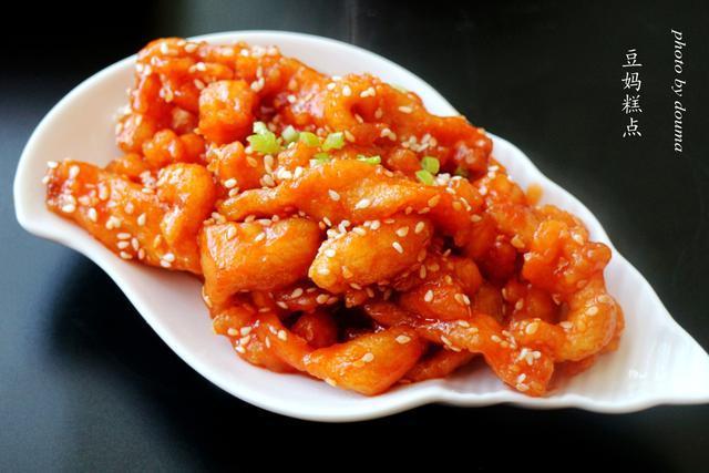 不用腌制,10分钟就做好的糖醋肉,冷了都好吃~