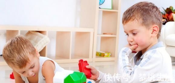 人际交往|孩子超前教育问题多,别让孩子上幼儿园学知识,而是学这些本领