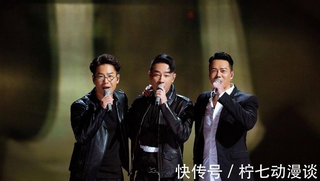 被这场“情怀杀”盛宴看哭！33位哥哥与“笨小孩”跨时空合唱