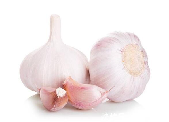 血管|血管的“保护伞”已找到,35岁后不妨多吃5类食物,保持血管健康