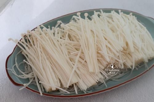 一日三餐|年夜饭，选这道菜准没错，蒸一蒸5分钟，上得了台面，个个都爱吃
