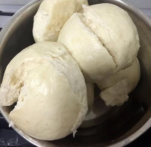 老面馒头VS酵母馒头,有什么不同,哪种对人体更好