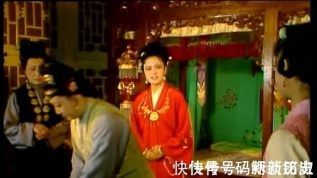 贾府&大观园检抄，探春激愤到落泪，为何一向清高的林黛玉却默不作声？