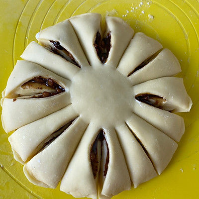 圣诞苹果肉桂雪花面包