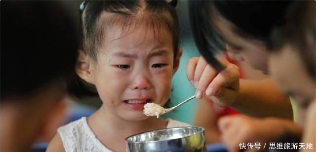 米粒|这3种“糊涂饭”别给孩子吃了，没营养不说，还影响宝宝身体发育
