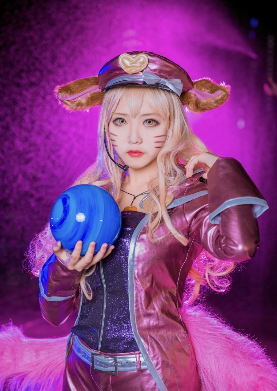 阿狸|cos:偶像歌手九尾妖狐阿狸,今晚给你唱一首特别的歌