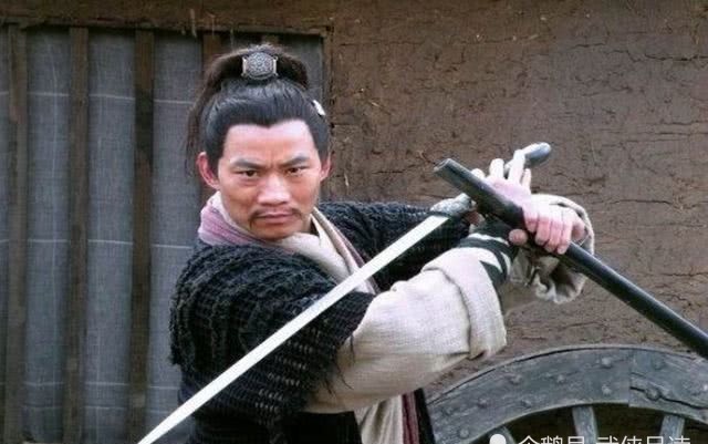 好汉|水浒传第一高手:三招吓破梁山好汉胆子,上梁山后却成了废人