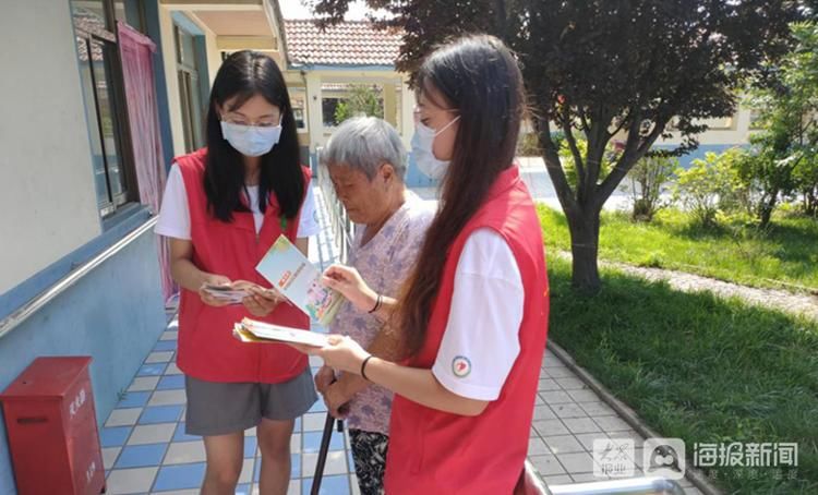 老年人|山东中医药大学“胶澳爱心医疗服务队”走进胶东街道敬老院