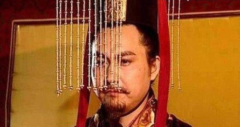 曹丕|曹丕为何40岁英年早逝你看他都干了啥，能活40岁就很高寿了！