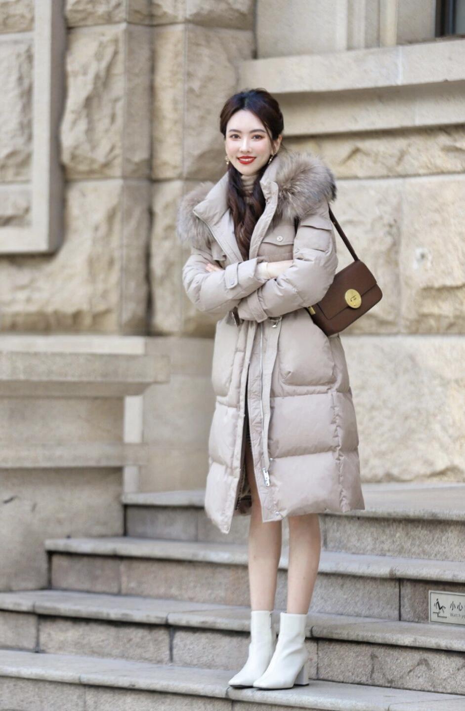 身材们 穿来穿去,还是“羽绒服”实用百搭,这些搭配保暖显瘦又时髦