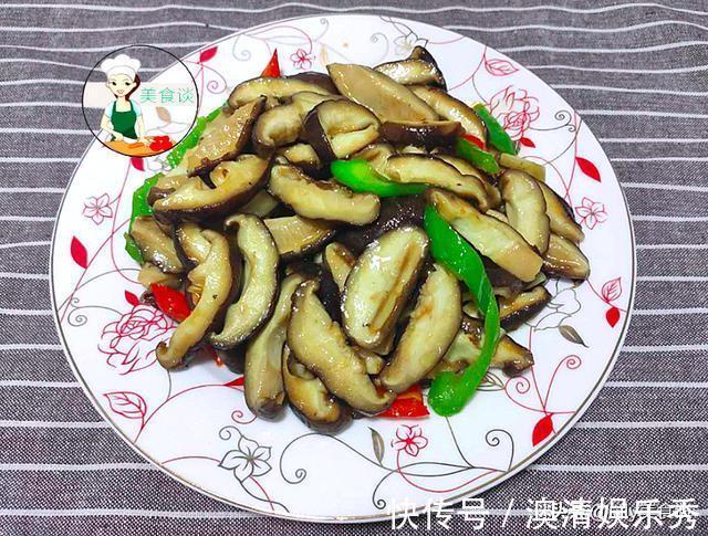 实惠|秋天，这素菜是儿子的最爱，不放肉也很香，营养实惠，儿子特爱吃