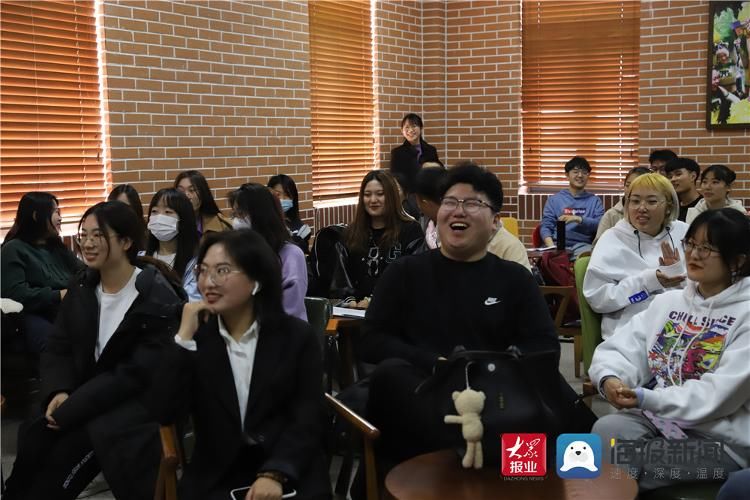 聚焦|探索育人新模式 青岛城市学院英语嘉年华聚焦国际化人才培养