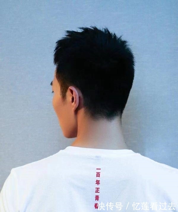 導(dǎo)演|1921電影圓滿收官 導(dǎo)演攜演員黃軒、王森等出席路演