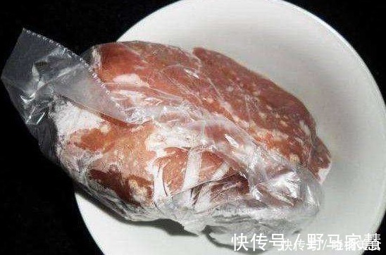 新鲜肉|冰箱取出来的冻肉，千万不要用水泡！教你2招，吃起来像新鲜肉