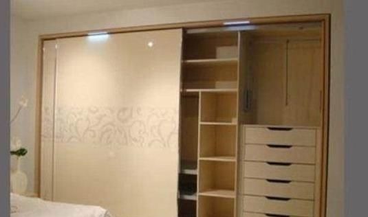 收纳|为什么越来越多人衣柜不装到顶了听内行人一说,后悔知道太晚了