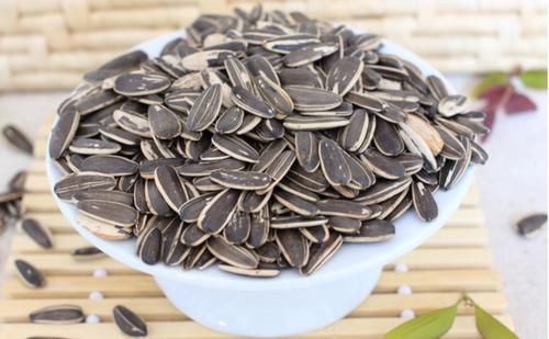 养肝|吃生姜可以养肝？73岁肝科中医：3种食物伤肝不轻，平时尽量少吃