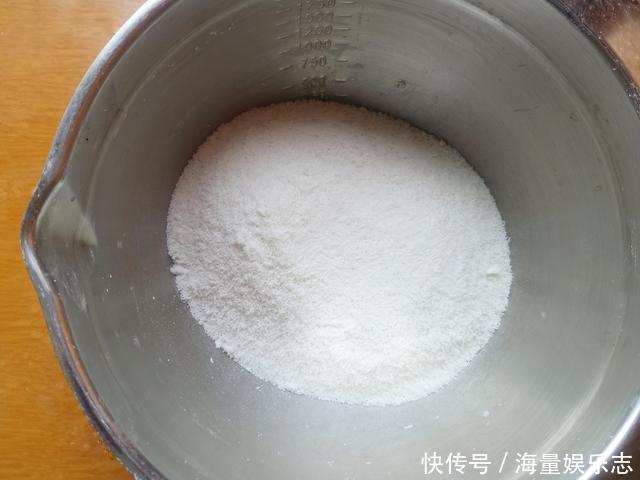 揉面|好吃的双色米糕配方来啦,不揉面不发酵,松软香甜不粘牙,真解馋