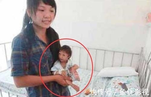 妈妈|女子生下只“小猴子”，被杂技团看上，妈妈坚决拒绝，回答令人钦佩