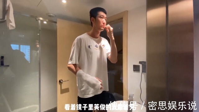 伤后生活|刘志轩用视频记录伤后生活：开始了一只手的日常想念我的老伙计