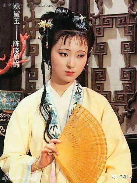 文献资料|《红楼梦》开篇写下违背主旨的语句,曹雪芹意欲何为?