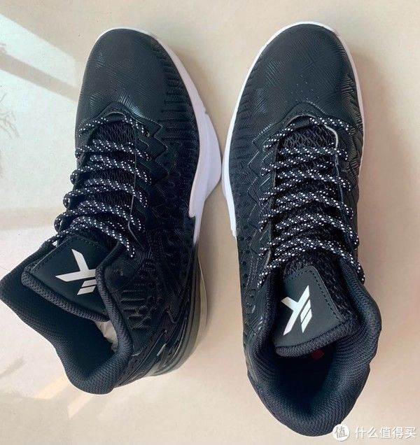 耳熟能祥 开学新装备--100元价位的性价比篮球鞋安踏kt3篮球鞋