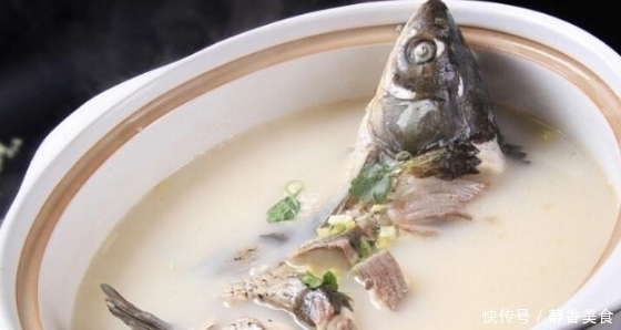 炖鱼别再用料酒和啤酒了,用它炖,鱼肉鲜嫩不老,没有一点腥味