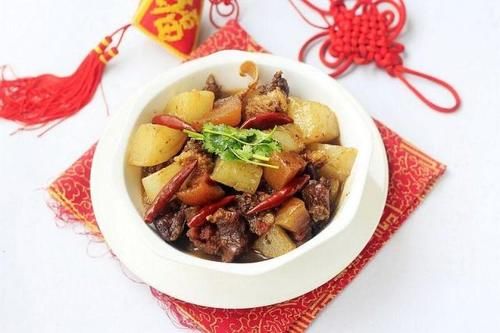 一头牛，从头到脚上宴席，八道菜牛气冲天好运连连