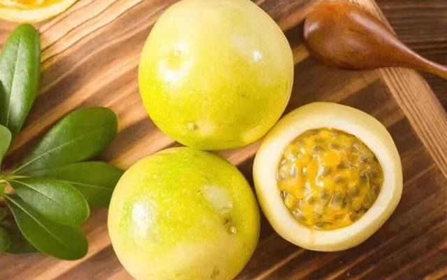 枇杷果|聪明的人爱吃3种食物,营养丰富、延缓衰老,早吃早健康!