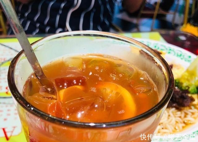 南京港式茶餐厅太哼冰室,隐藏在印象汇,位置难找竟还要排队!