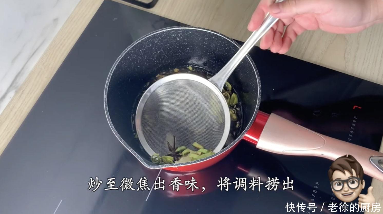 吃腻了传统的担担面，试试新的做法，一碗的成本几乎可以忽略不计