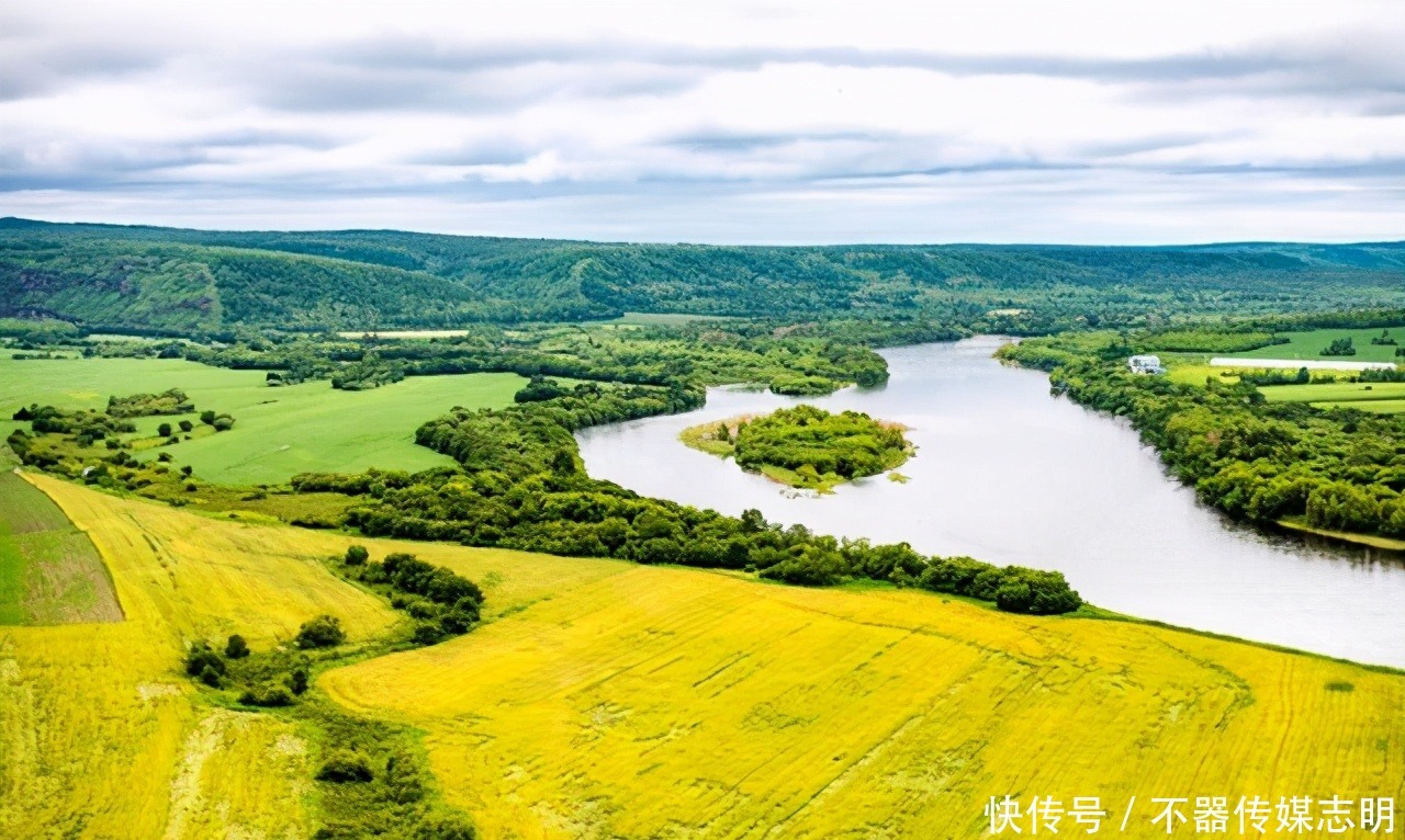 你知道大兴安岭多美吗？不是天堂胜似天堂！四季风景都令人难忘