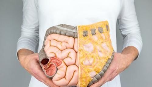 中年人饭后就想大便别掉以轻心，你有可能被疾病“盯上了”