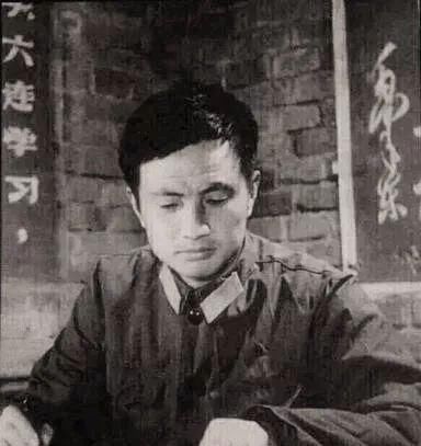 市值|任正非父母职务查到了,坦言没有父母帮助,就没有市值万亿的华为