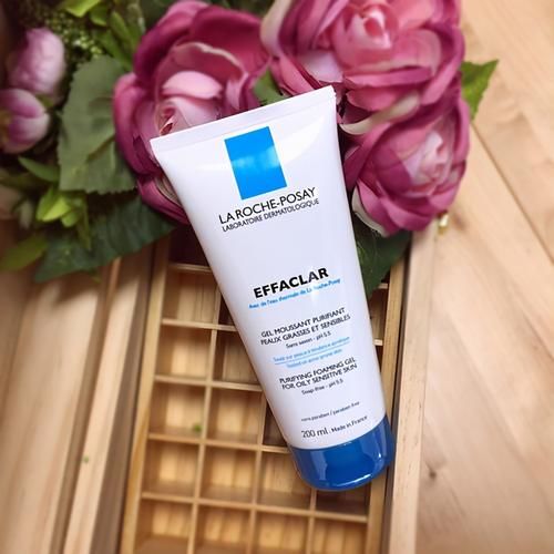 公认好用的5款祛痘洗面奶：理肤泉适合油痘肌，露得清清爽易清洗