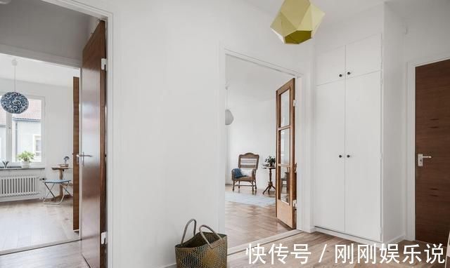 屋主|70㎡小户型，未入住就忍不住来晒晒！全屋简约，却因灯而美