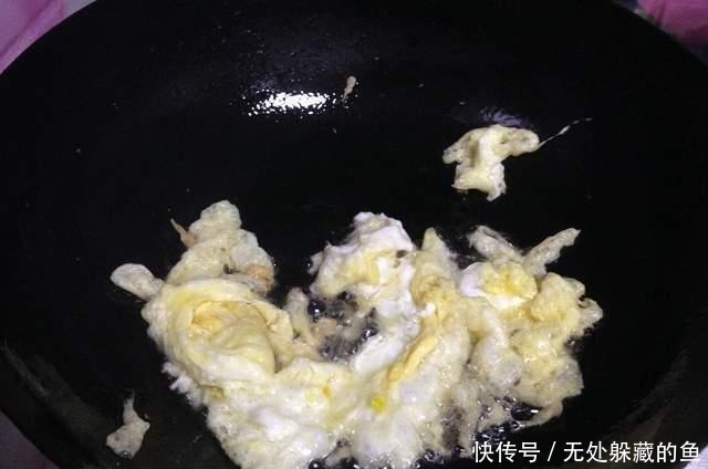 咖喱|用咖喱炒饭充满异域风情的做法,味道还不错!