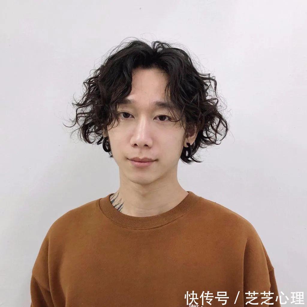 金发|心理学:不同的发型,给人印象的不同,还不受性别和年龄的影响