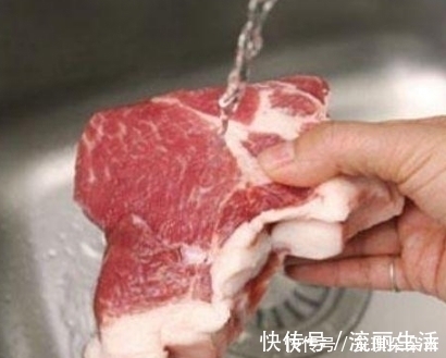 姜清|冰箱中的冻肉,不要用水泡着解冻,教你几招,解冻后还和鲜肉一样