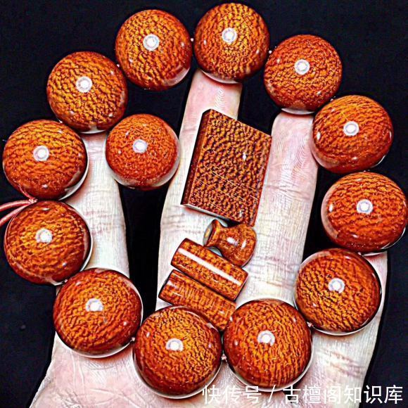 小叶|刚入坑 小叶紫檀 各种花纹如何选择?