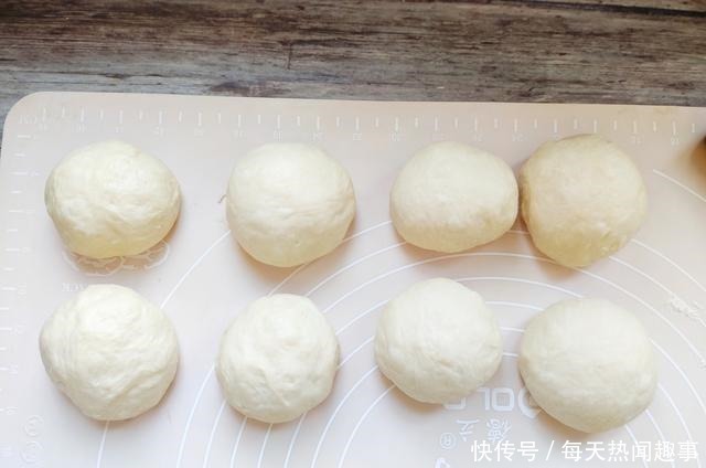 自制|自制超软小面包,学会不用排队买,松软香甜,无添加更健康