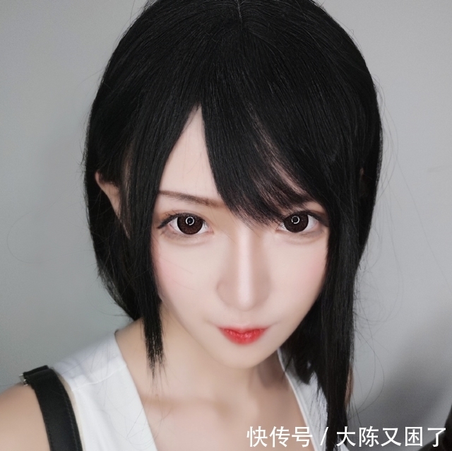 腐团儿|腐团儿经典COS：LOL阿狸太惊艳，蒂法很清纯，粉丝喊话COS新角色