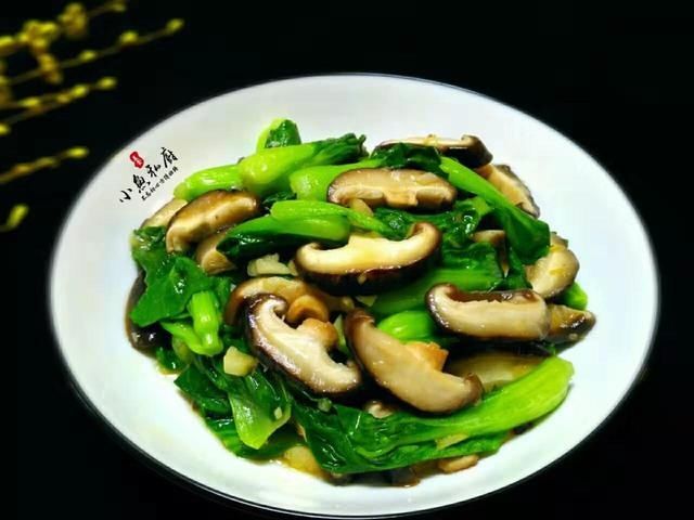 2021年夜饭菜单，8荤3素1主食上一桌，照着做，全家都喜欢