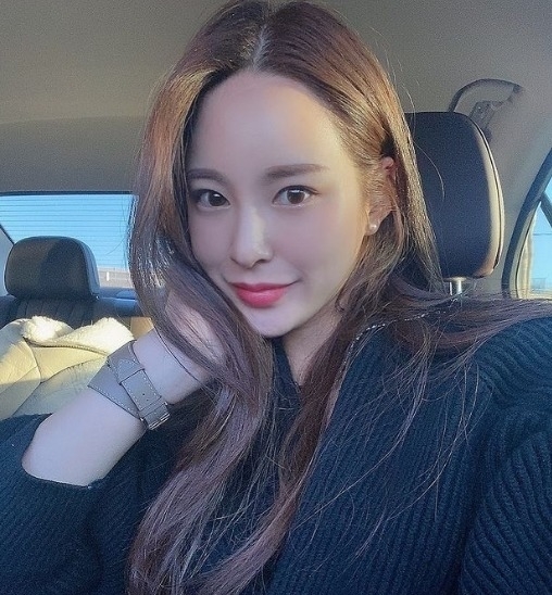 强壮|辣妈健身房撸铁多年肌肉强壮，自律的人实在是太强悍了！