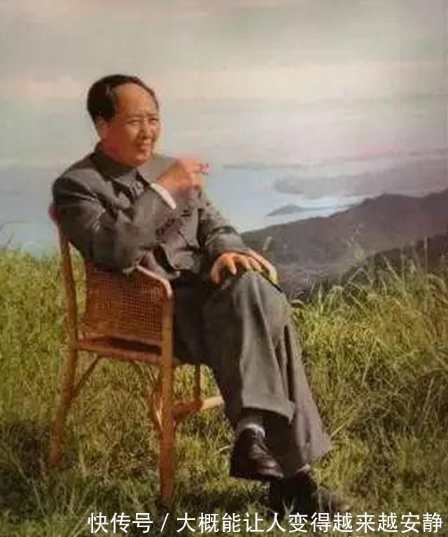 西柏坡$记住一个字,胜临十年贴丨赵新月书法小楷敬录毛主席诗词