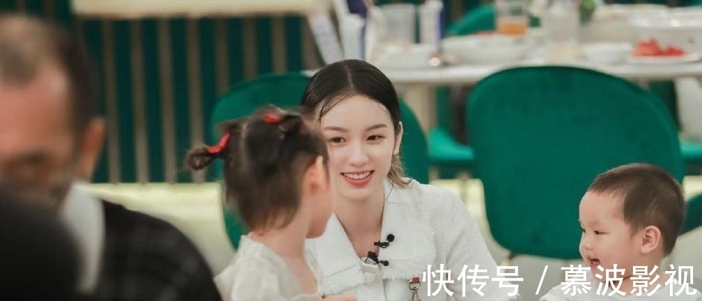 厨师服|龚俊告别《中餐厅》！回看最初的合伙人宣言，所以他是摔了两跤吗