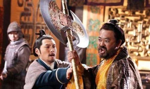 兵器|程咬金真的爱用“三板斧”吗?其实,他用另一种兵器,杀伤力更大