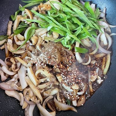 孜然爆炒鱿鱼|香辣孜然爆炒鱿鱼