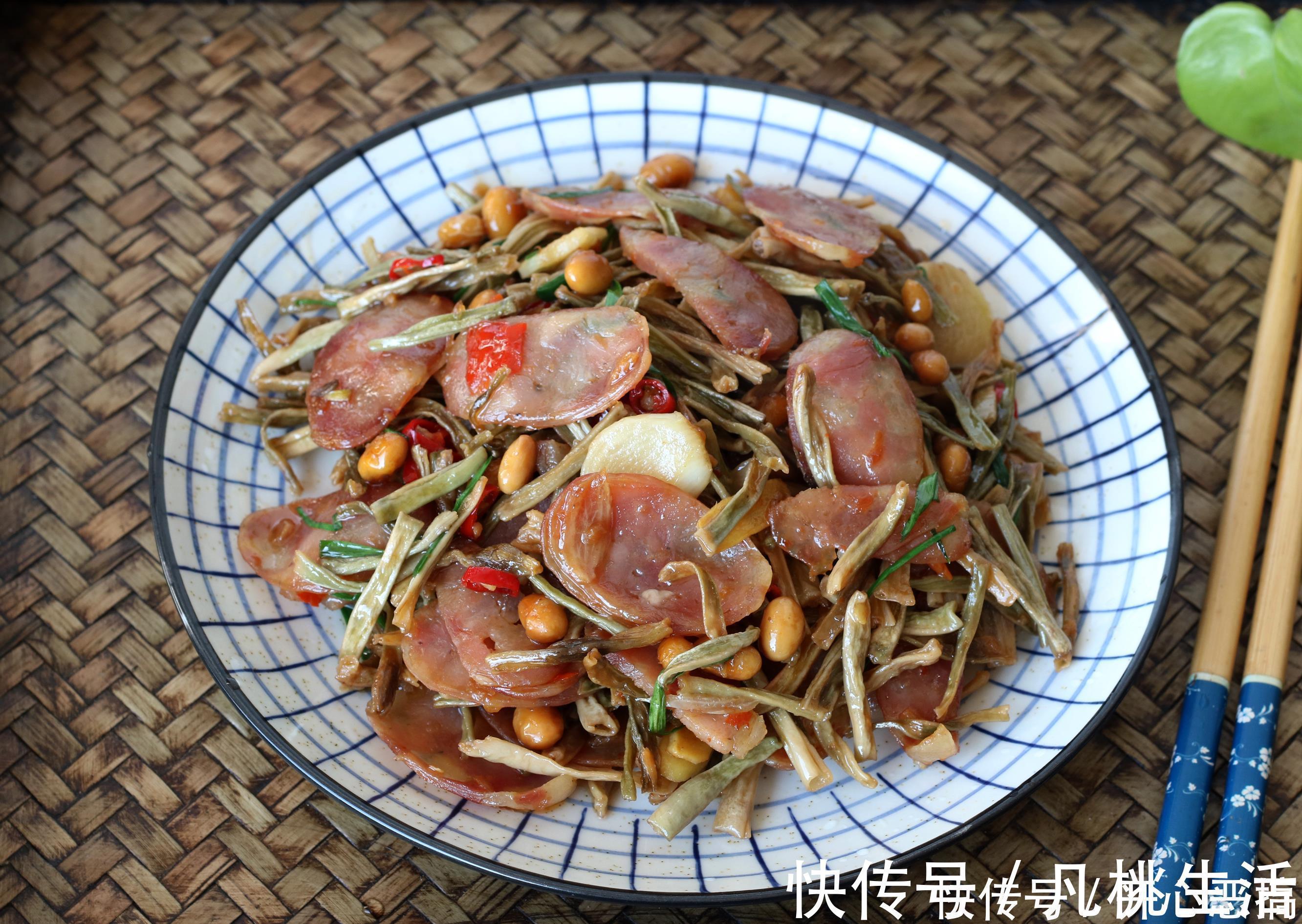 腊肠|过年回娘家,就馋妈妈做的这道菜,香润下饭,连吃三天都不腻