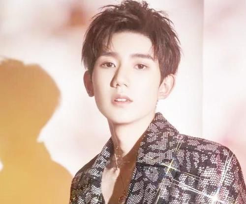 科幻破冰综艺来袭,青年嘉宾阵容豪华,杨紫、王源倾情加盟