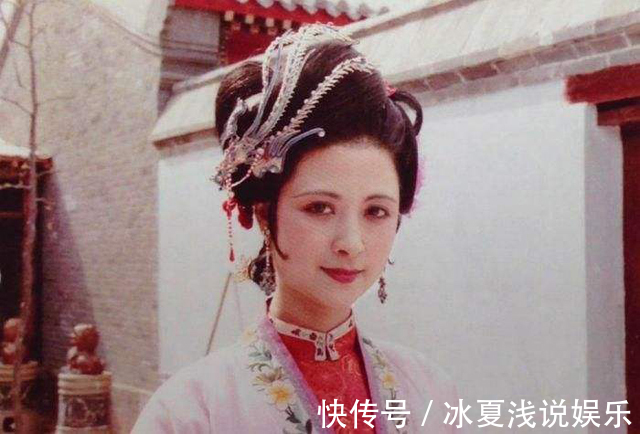 贾宝玉#《红楼梦》:贾宝玉关爱女子,其实,有一个人或许比他做得更好